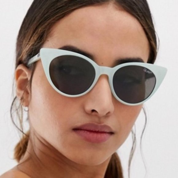 Quay Australia Accessories - Quay Australia Aphrodite Sunglasses NWT